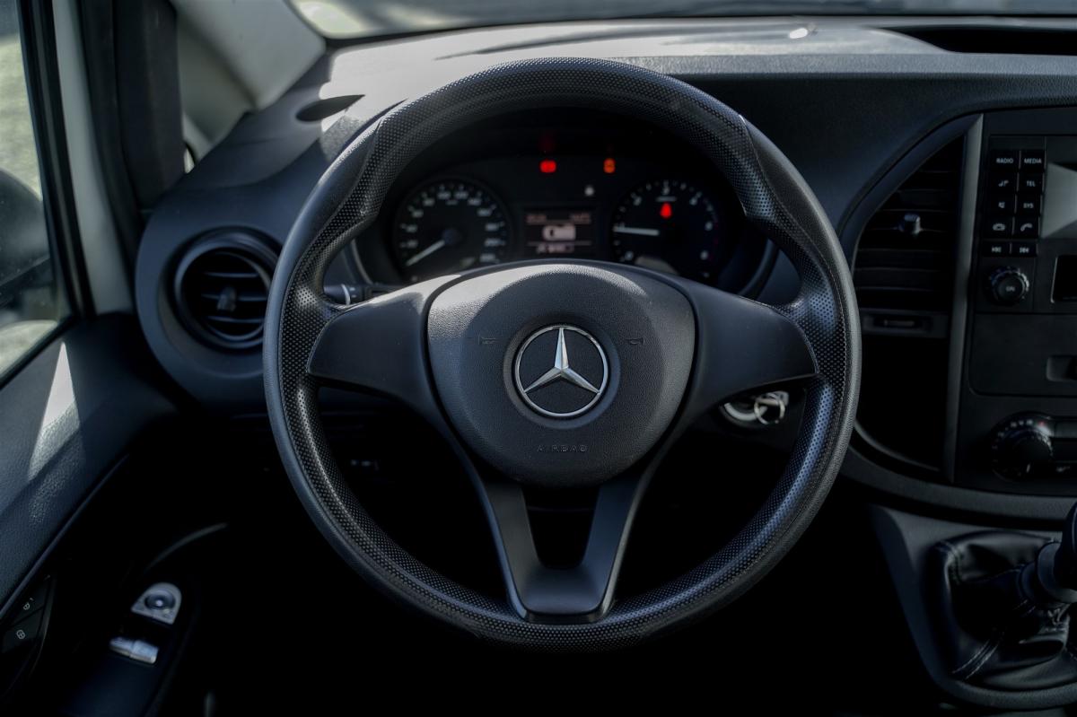 mercedes-benz-vito-2021-diesel-1749cc