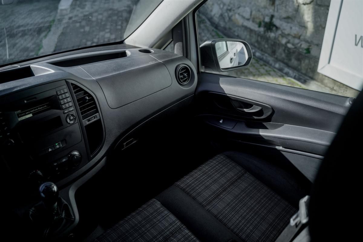 mercedes-benz-vito-2021-diesel-1749cc