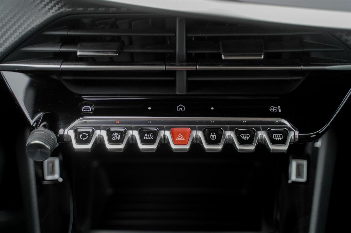 peugeot-208-2024-gasolina-1199cc