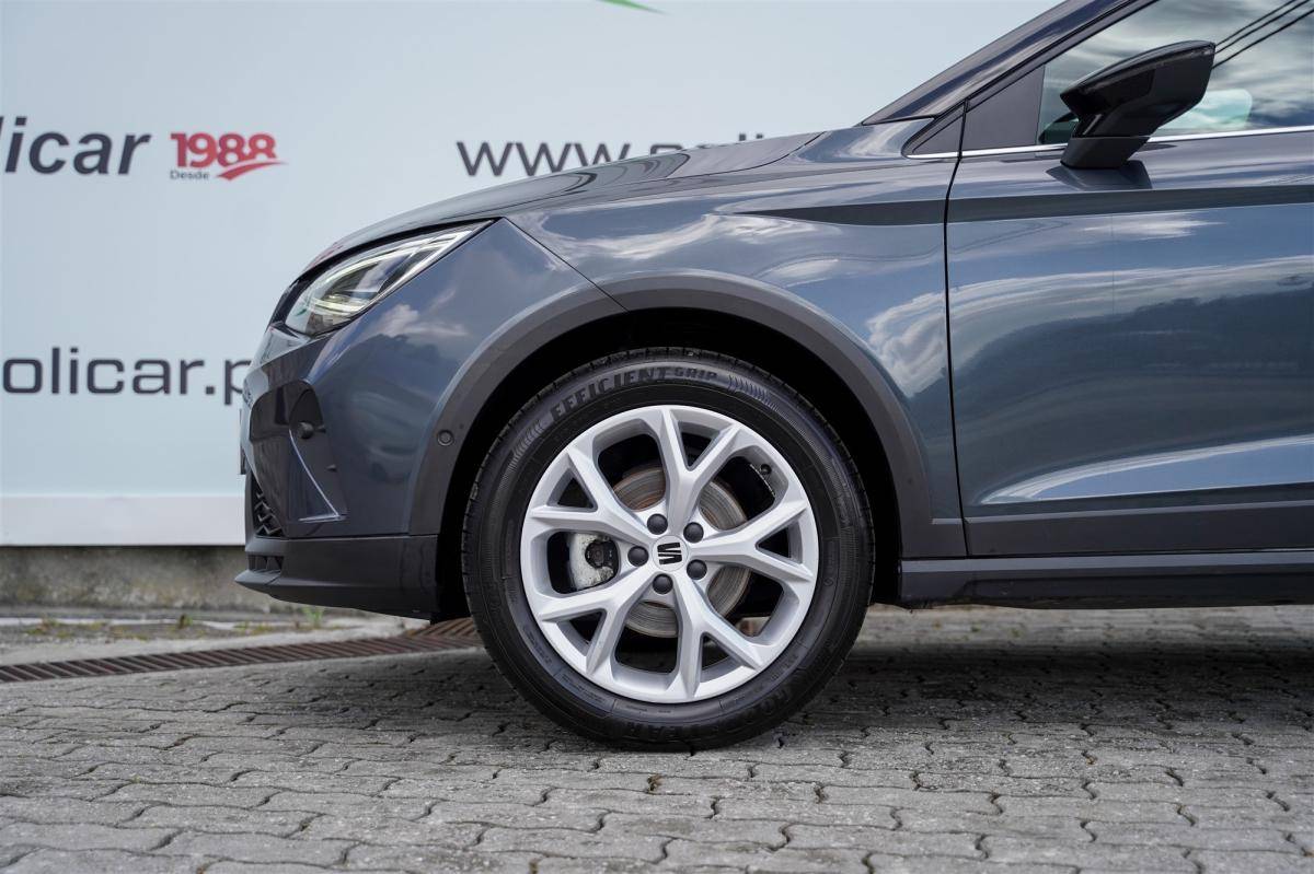 seat-arona-2023-gasolina-999cc