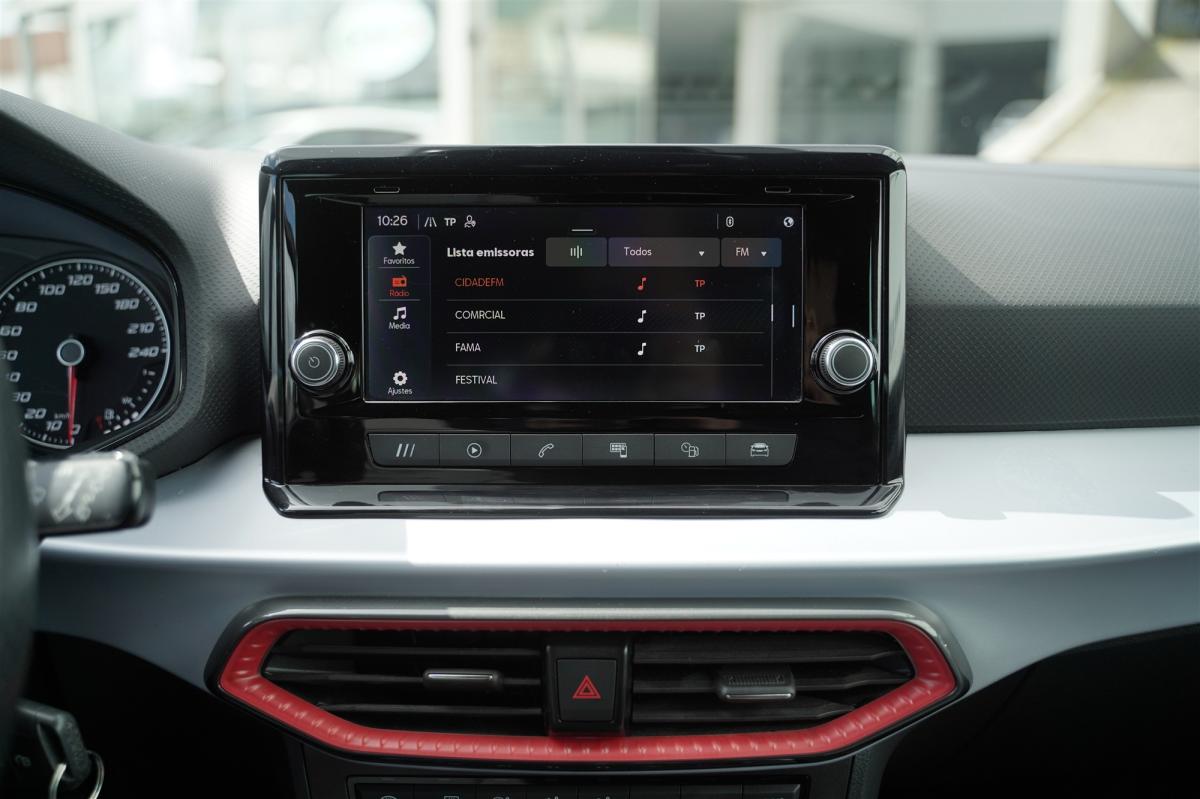 seat-arona-2023-gasolina-999cc