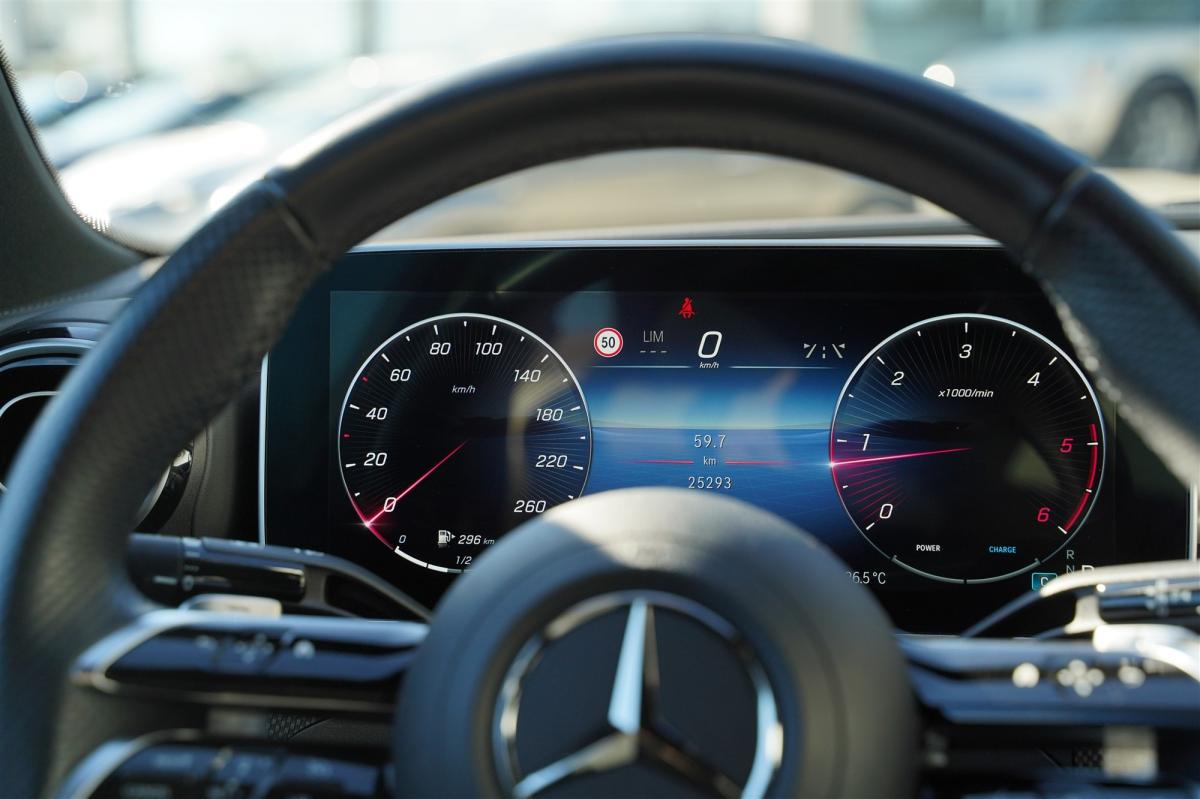 mercedes-benz-classe-c-2023-diesel-1993cc