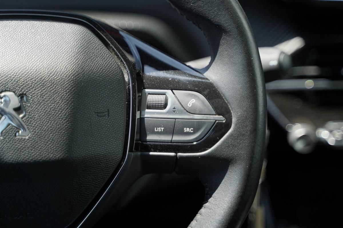 peugeot-208-2021-gasolina-1199cc