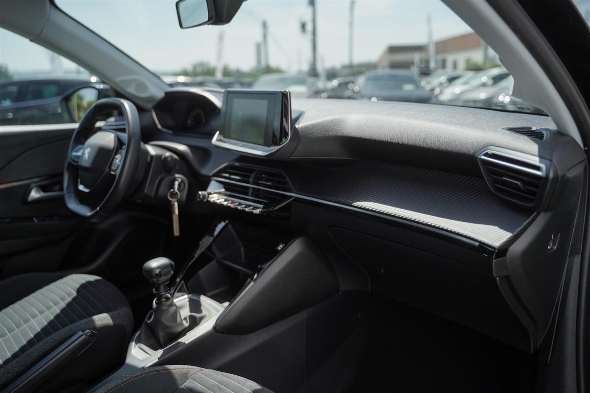 peugeot-208-2021-gasolina-1199cc