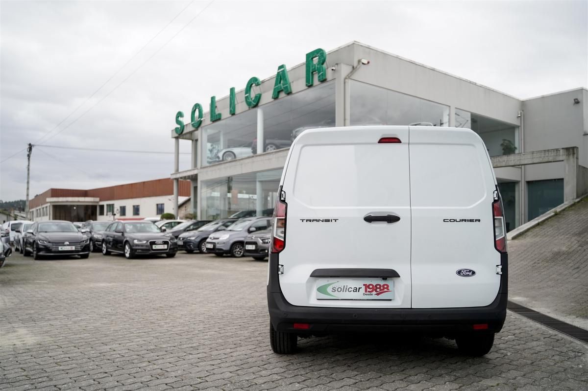 ford-transit-courier-2024-diesel-1499cc