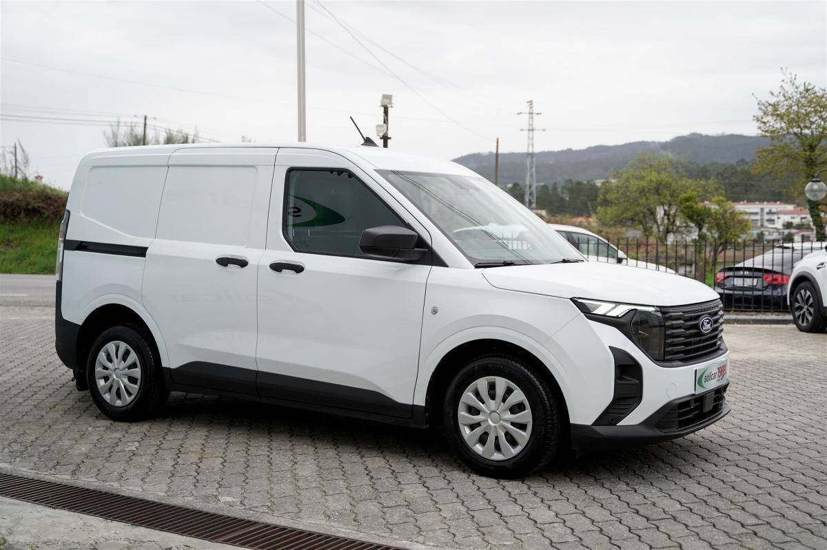 ford-transit-courier-2024-diesel-1499cc