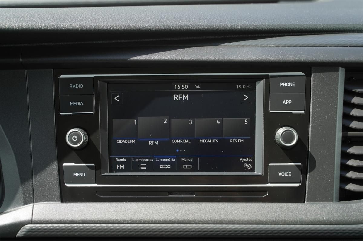 volkswagen-caravelle-2020-diesel-1968cc