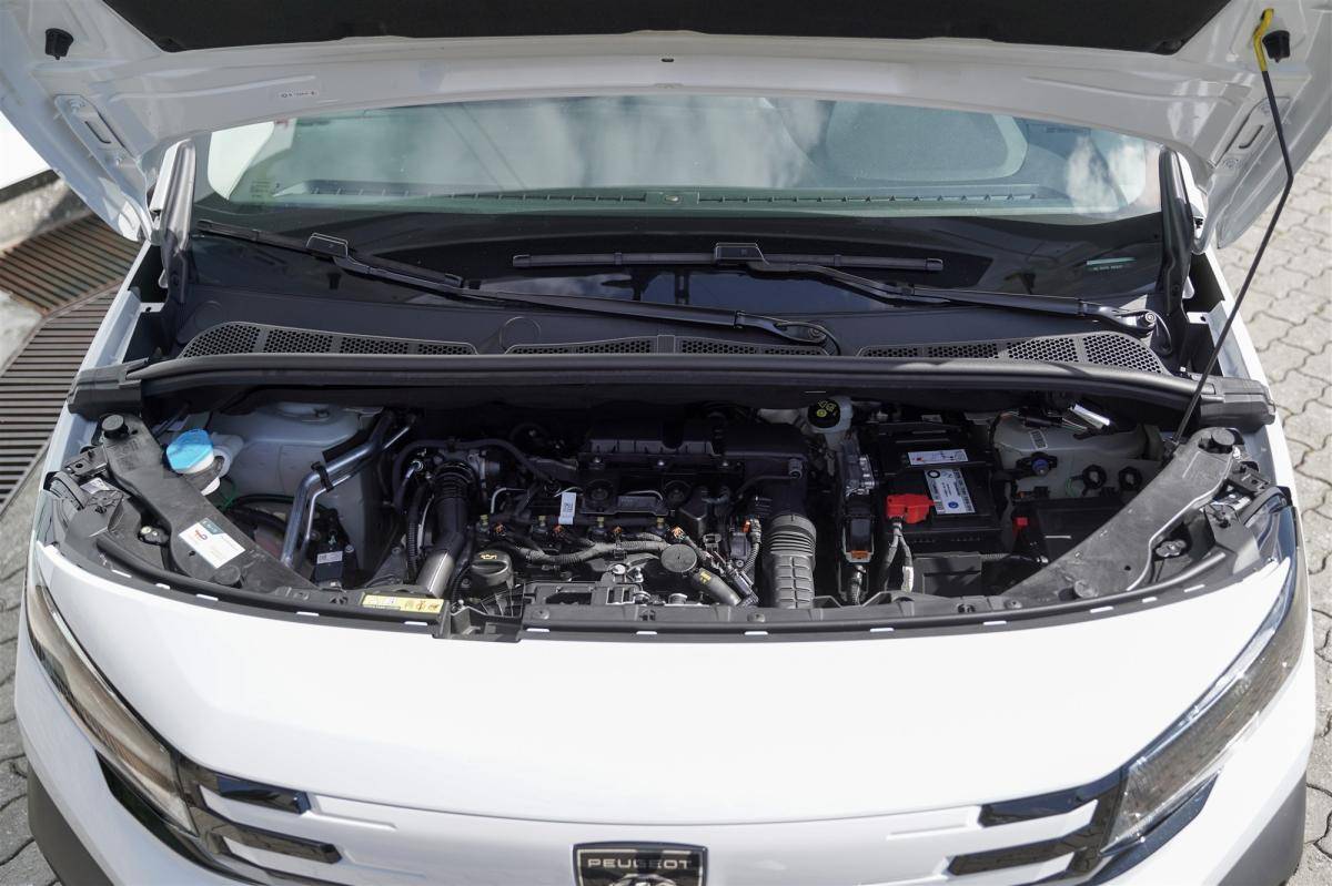 peugeot-partner-2024-diesel-1499cc