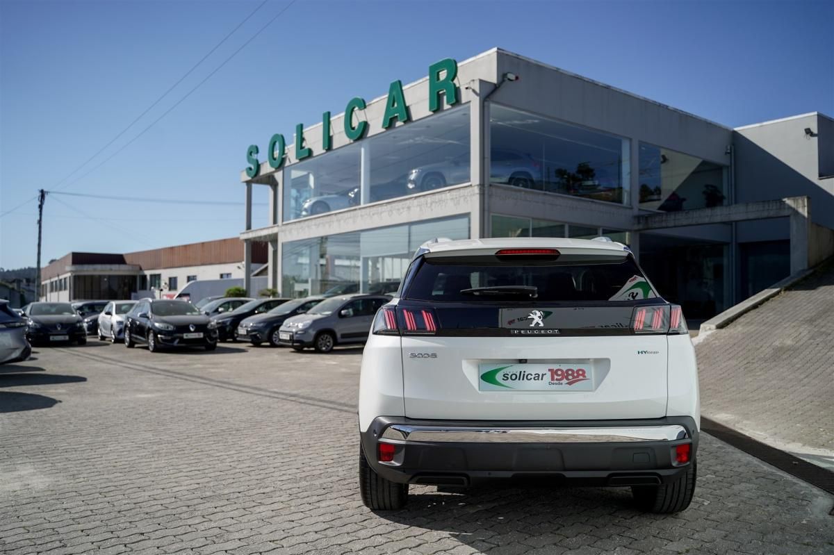 peugeot-3008-2021-hibrido-a-gasolina-1598cc