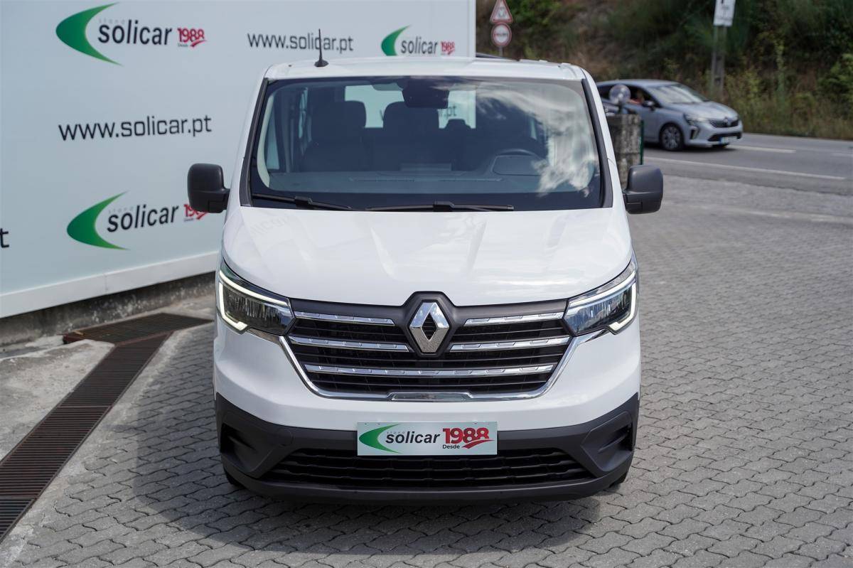 renault-trafic-2023-diesel-1997cc
