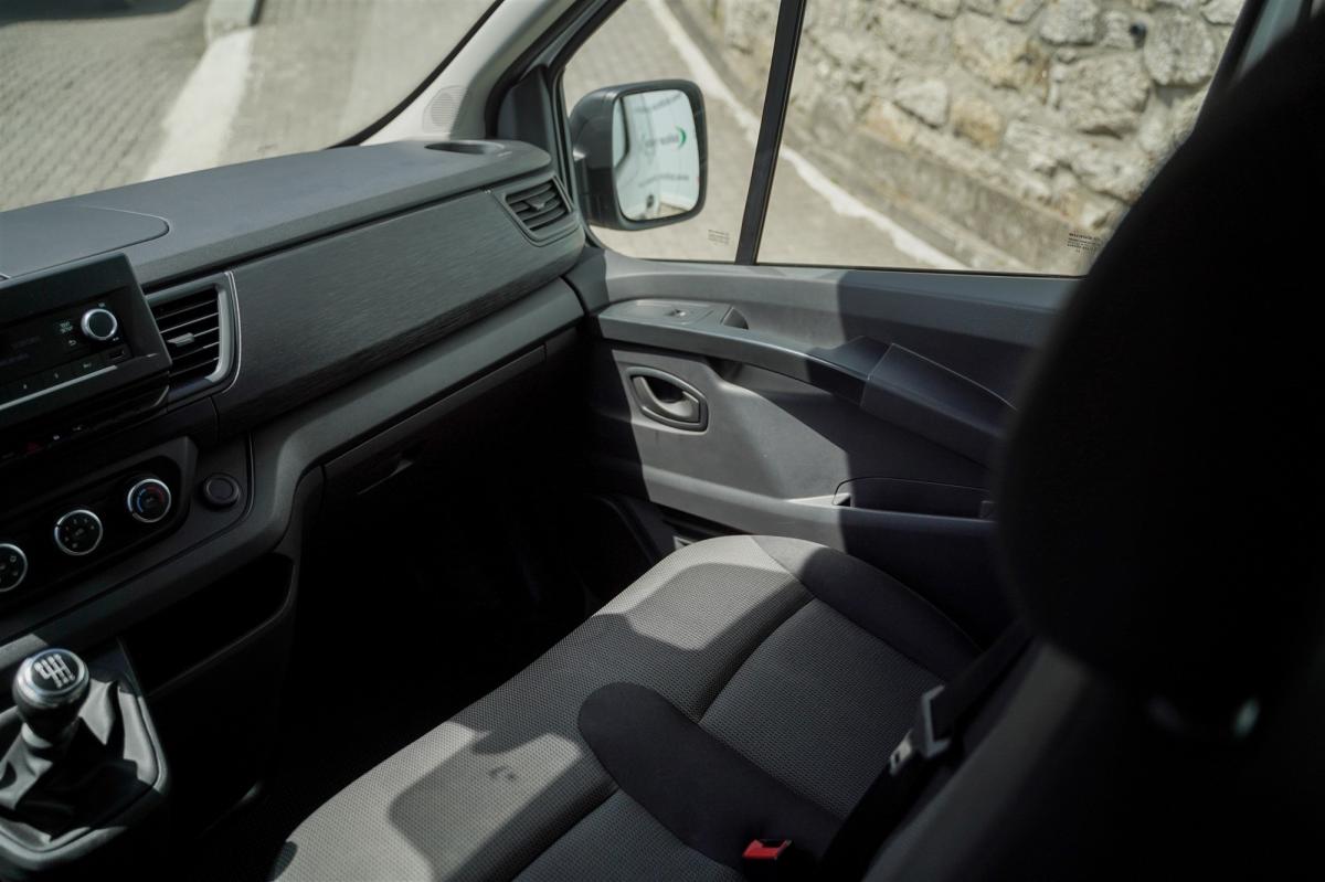 renault-trafic-2023-diesel-1997cc