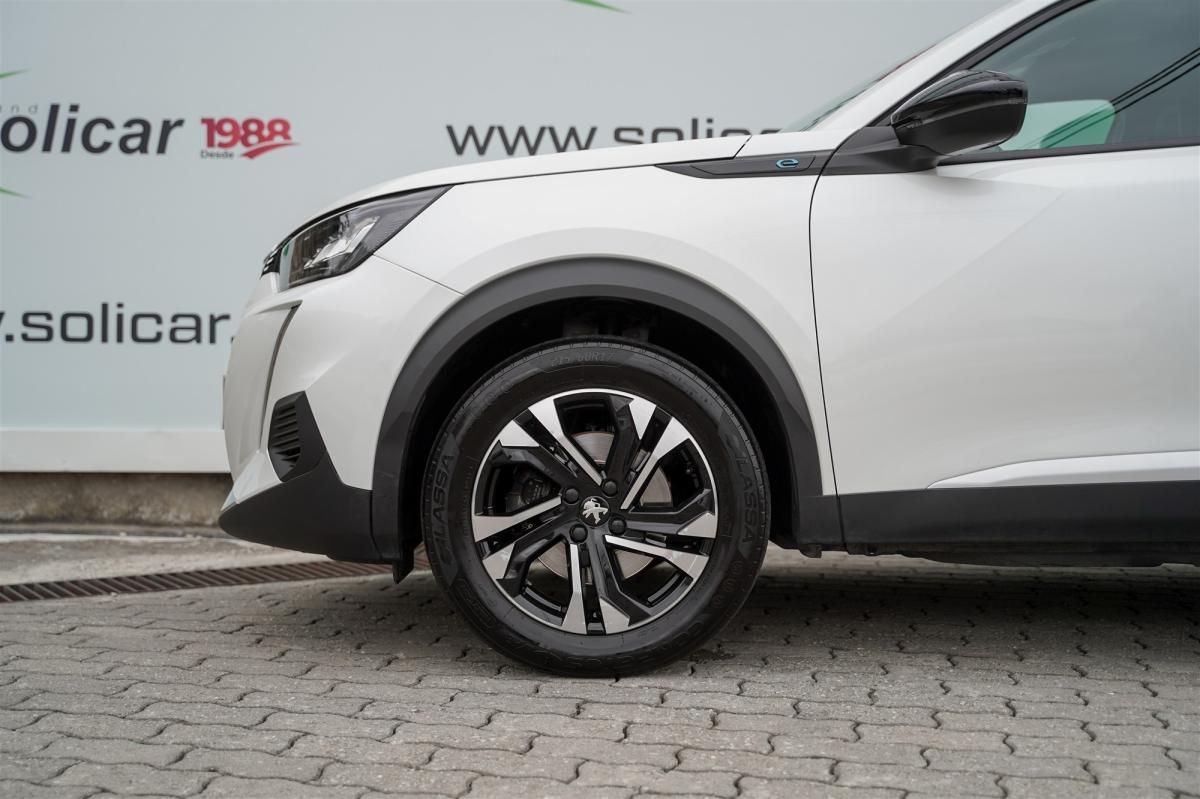peugeot-2008-2023-eletrico-0cc