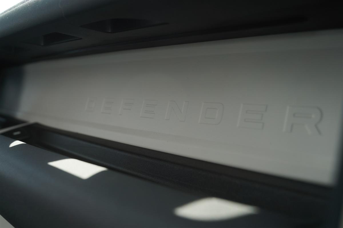 land-rover-defender-2020-diesel-1999cc