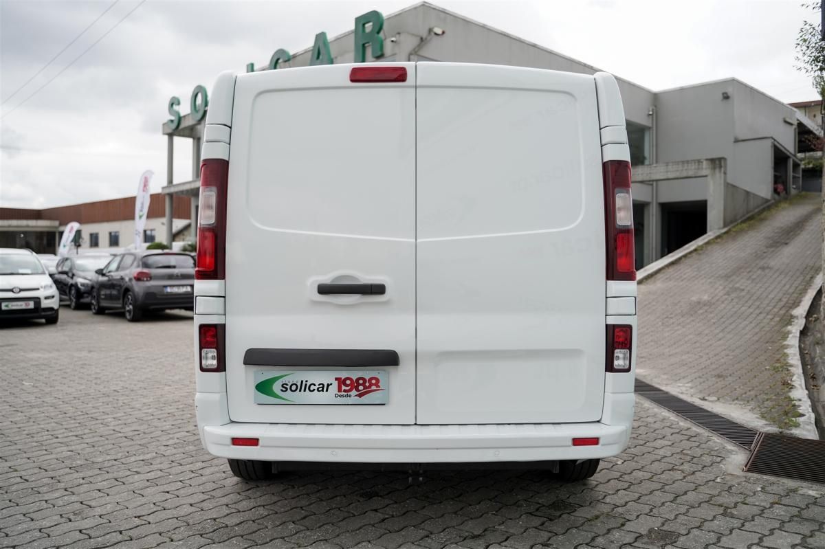 renault-trafic-2022-diesel-1997cc