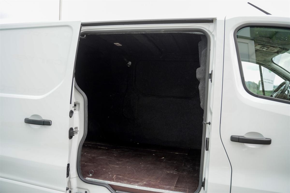 renault-trafic-2022-diesel-1997cc