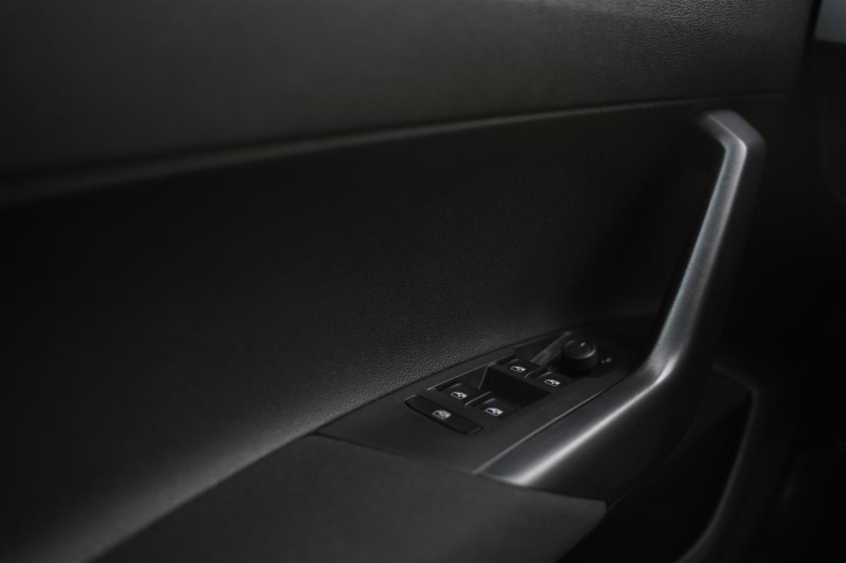 volkswagen-polo-2023-gasolina-999cc