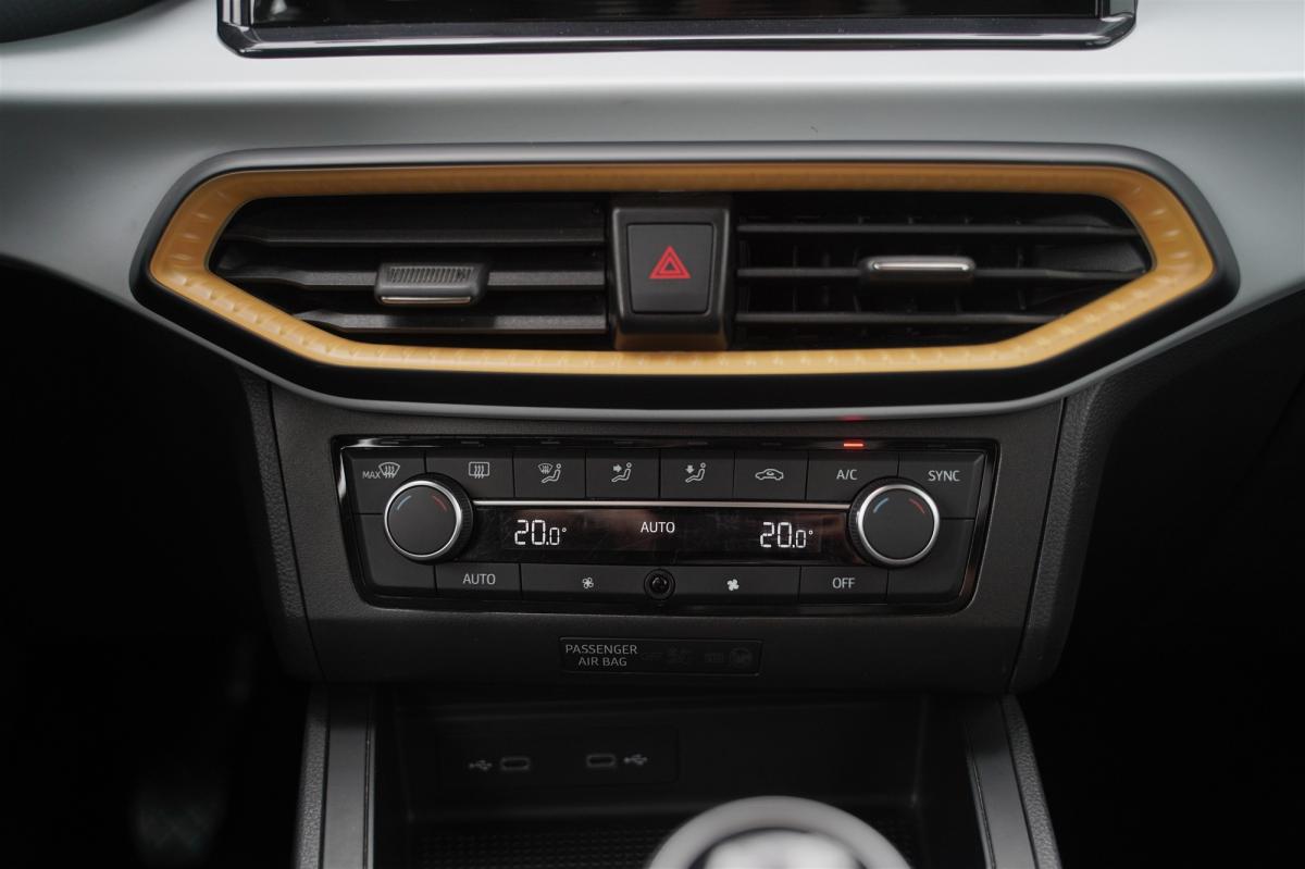 seat-ibiza-2022-gasolina-999cc