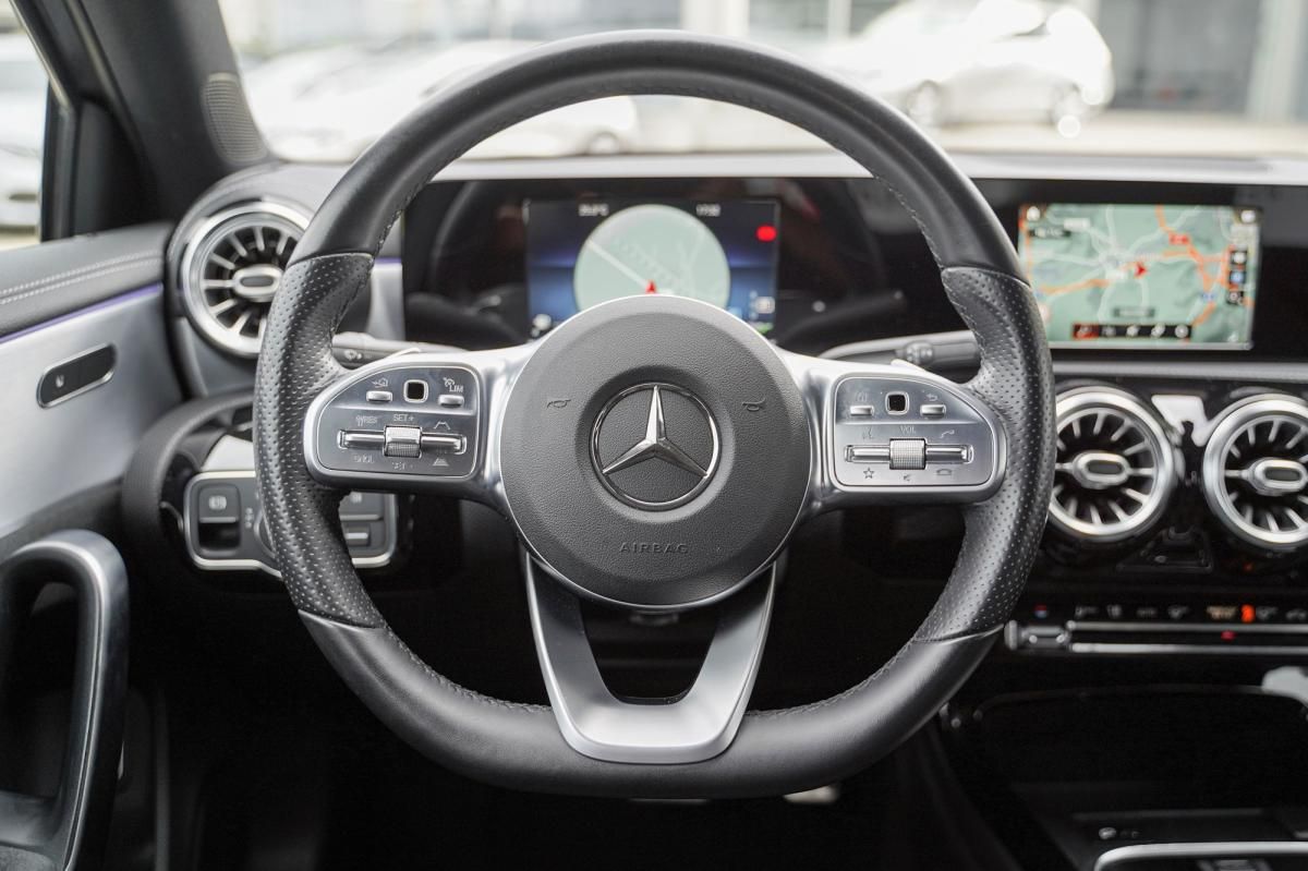 mercedes-benz-classe-a-2020-hibrido-a-gasolina-1332cc
