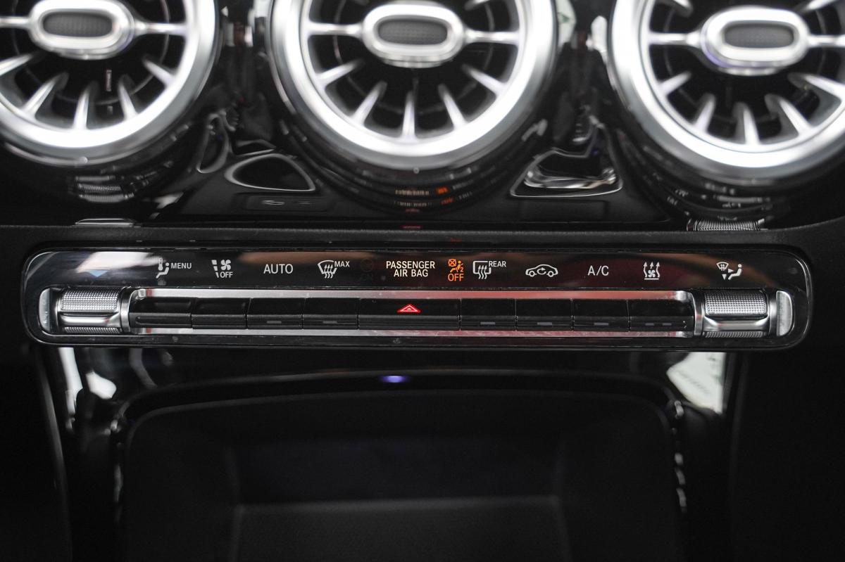mercedes-benz-classe-a-2020-hibrido-a-gasolina-1332cc