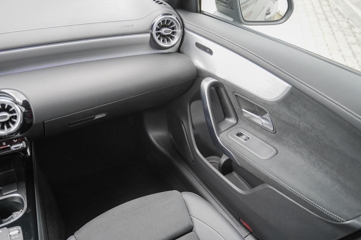 mercedes-benz-classe-a-2020-hibrido-a-gasolina-1332cc