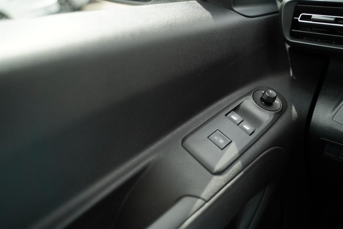 fiat-doblo-2025-diesel-1499cc