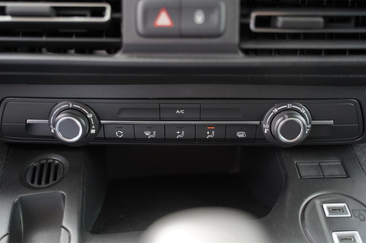 fiat-doblo-2025-diesel-1499cc