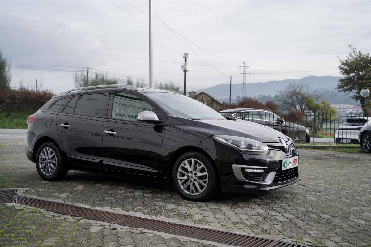 renault-megane-sport-tourer-2015-diesel-1461cc