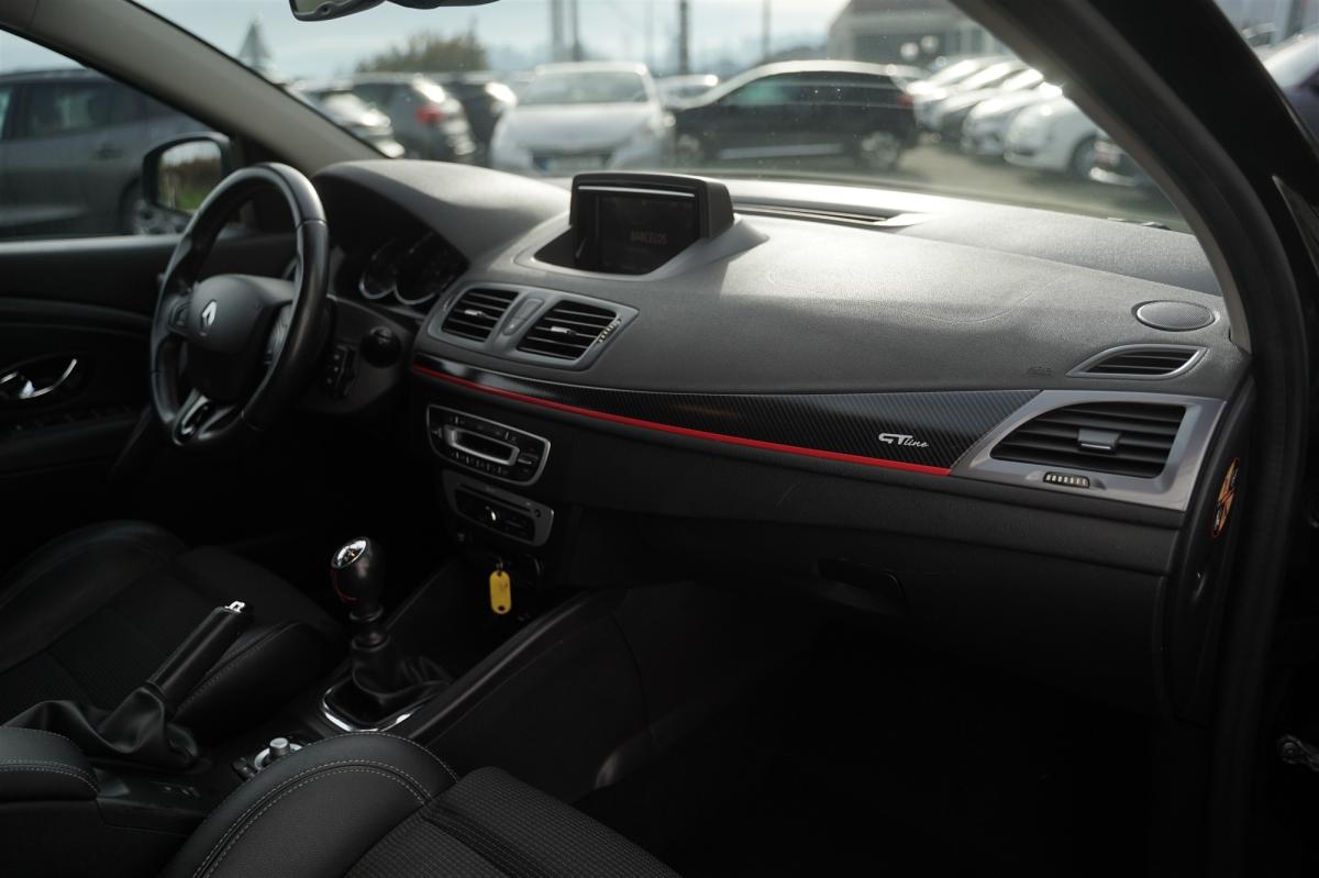 renault-megane-sport-tourer-2015-diesel-1461cc