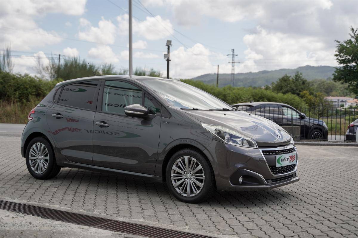 peugeot-208-2019-diesel-1499cc