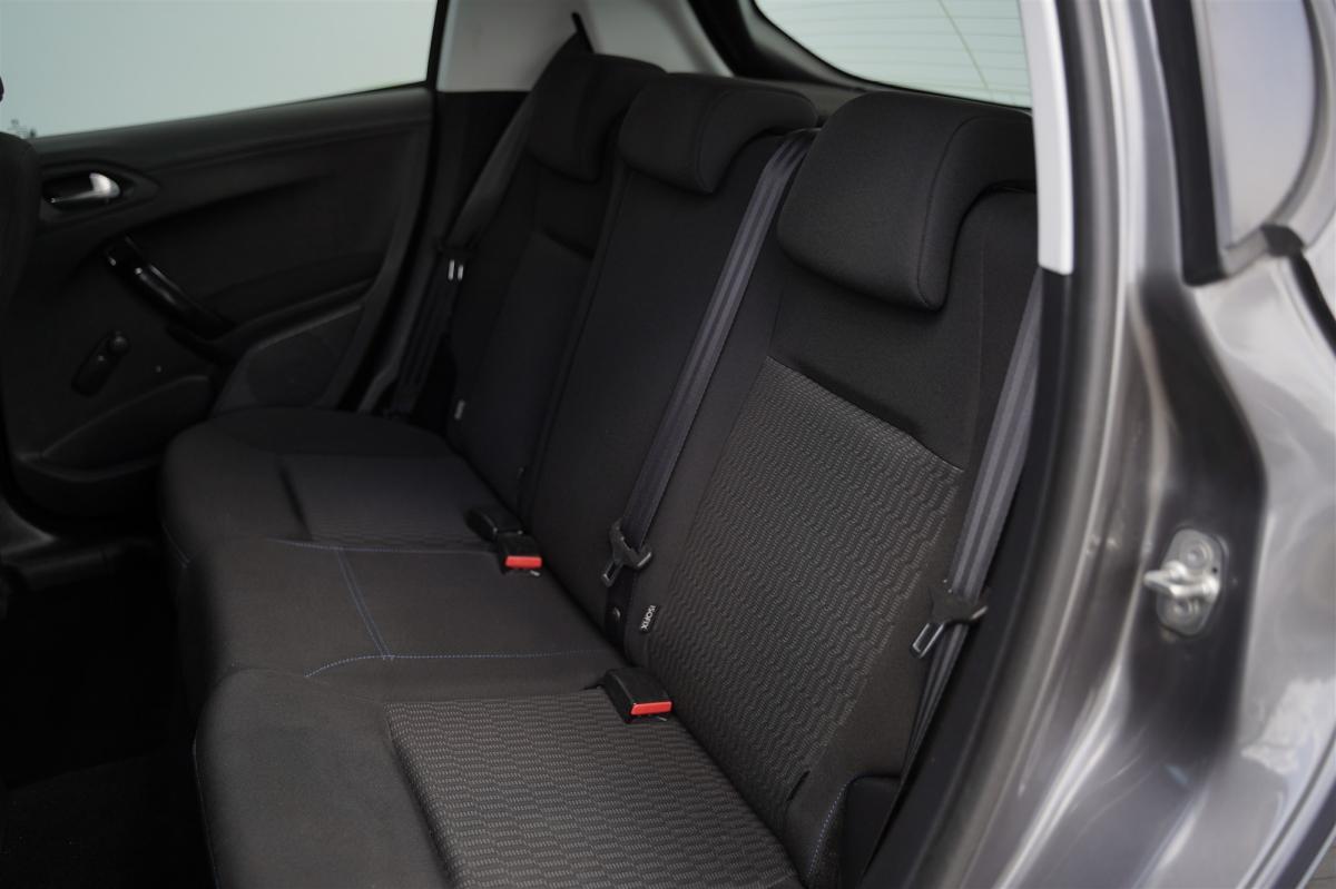 peugeot-208-2019-diesel-1499cc
