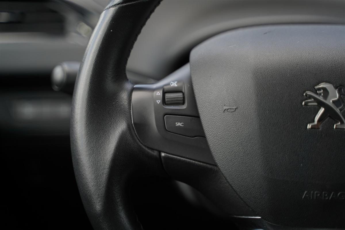 peugeot-208-2019-diesel-1499cc