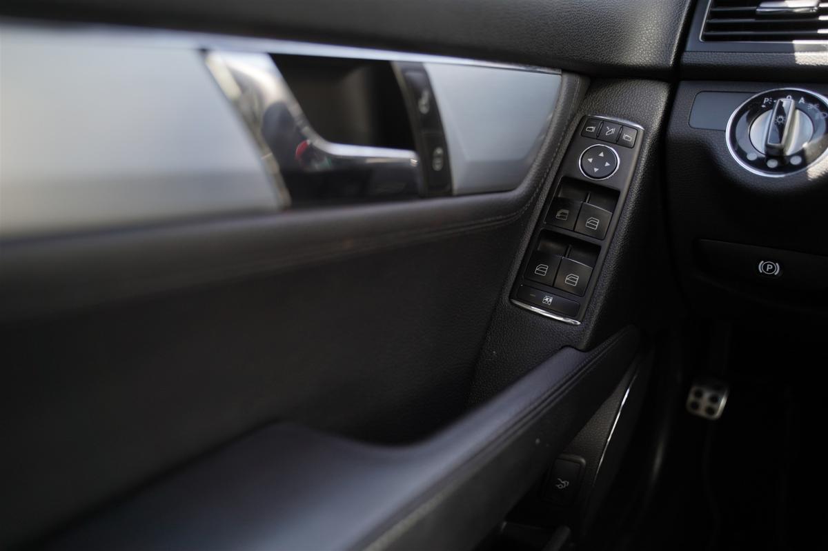mercedes-benz-classe-c-2008-diesel-2987cc