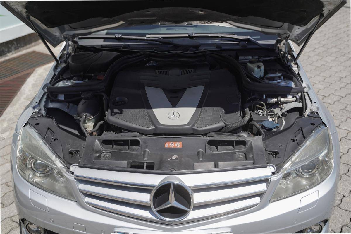 mercedes-benz-classe-c-2008-diesel-2987cc