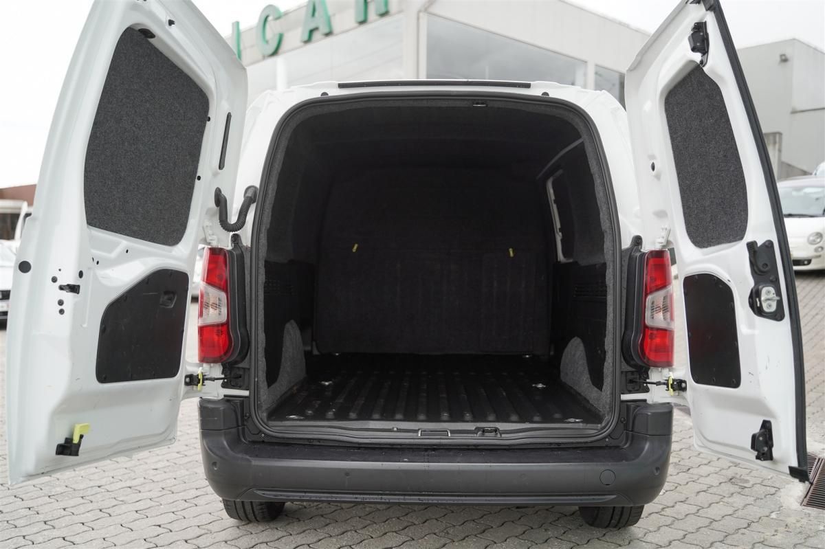 citroen-berlingo-2021-diesel-1499cc
