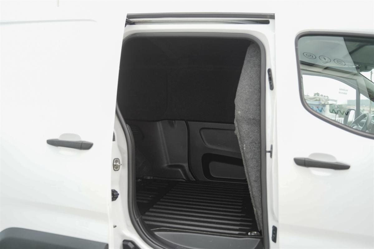 citroen-berlingo-2021-diesel-1499cc