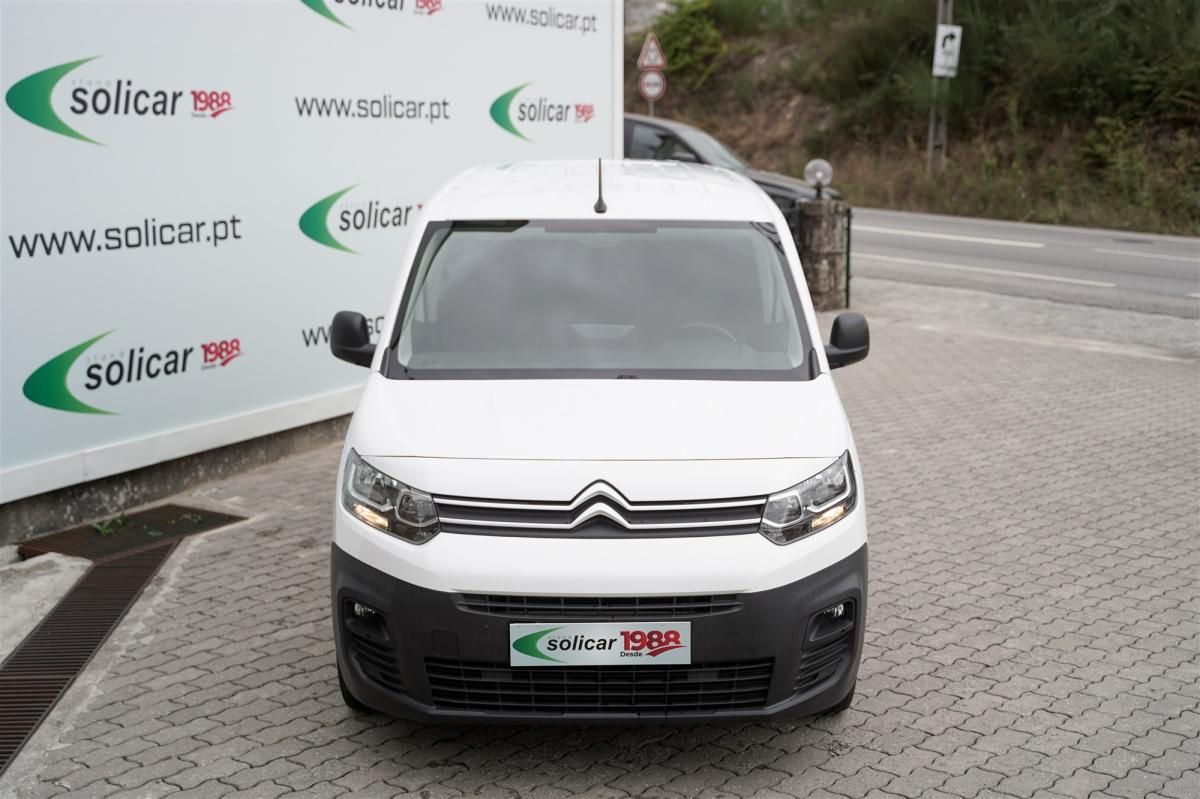 citroen-berlingo-2021-diesel-1499cc