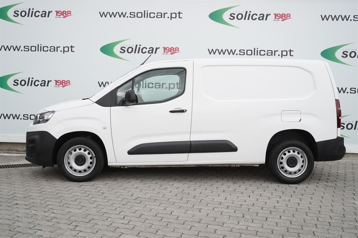 citroen-berlingo-2021-diesel-1499cc