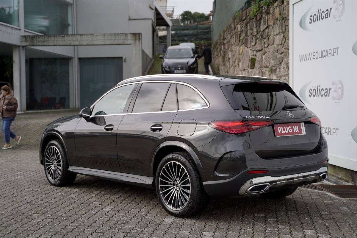 mercedes-benz-glc-2023-hibrido-a-diesel-1993cc