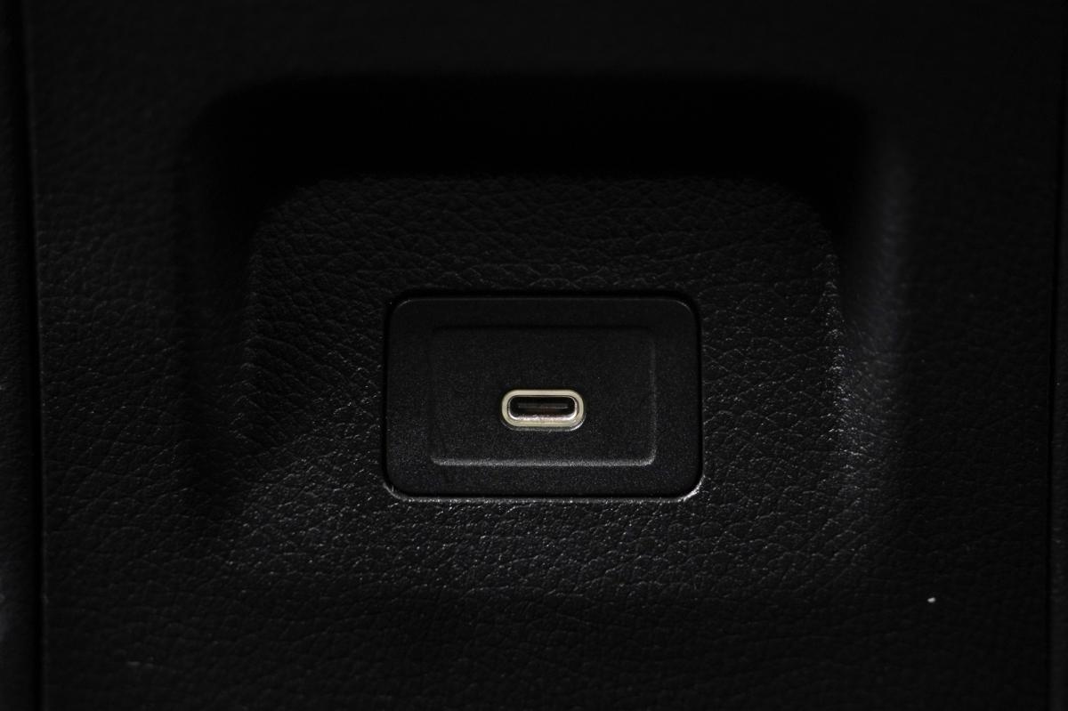 mercedes-benz-classe-a-2023-gasolina-1332cc