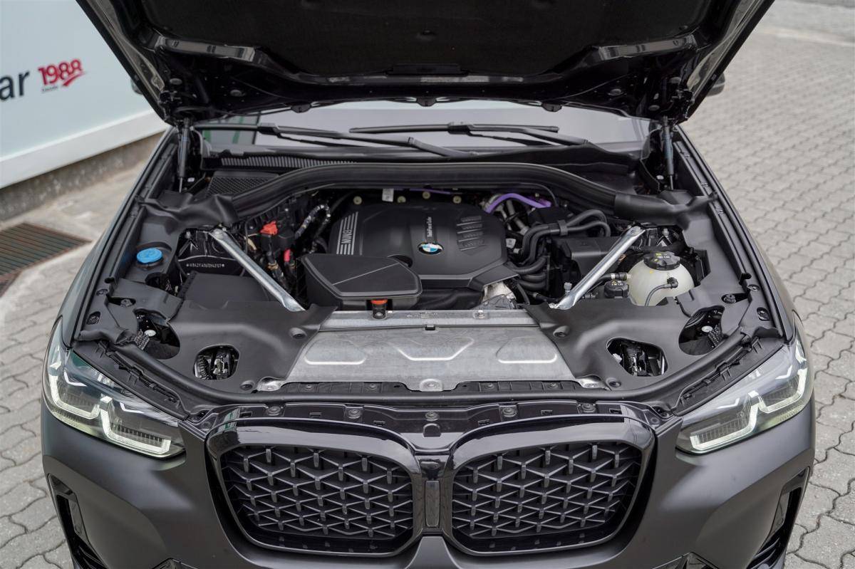 bmw-x4-2025-diesel-1995cc