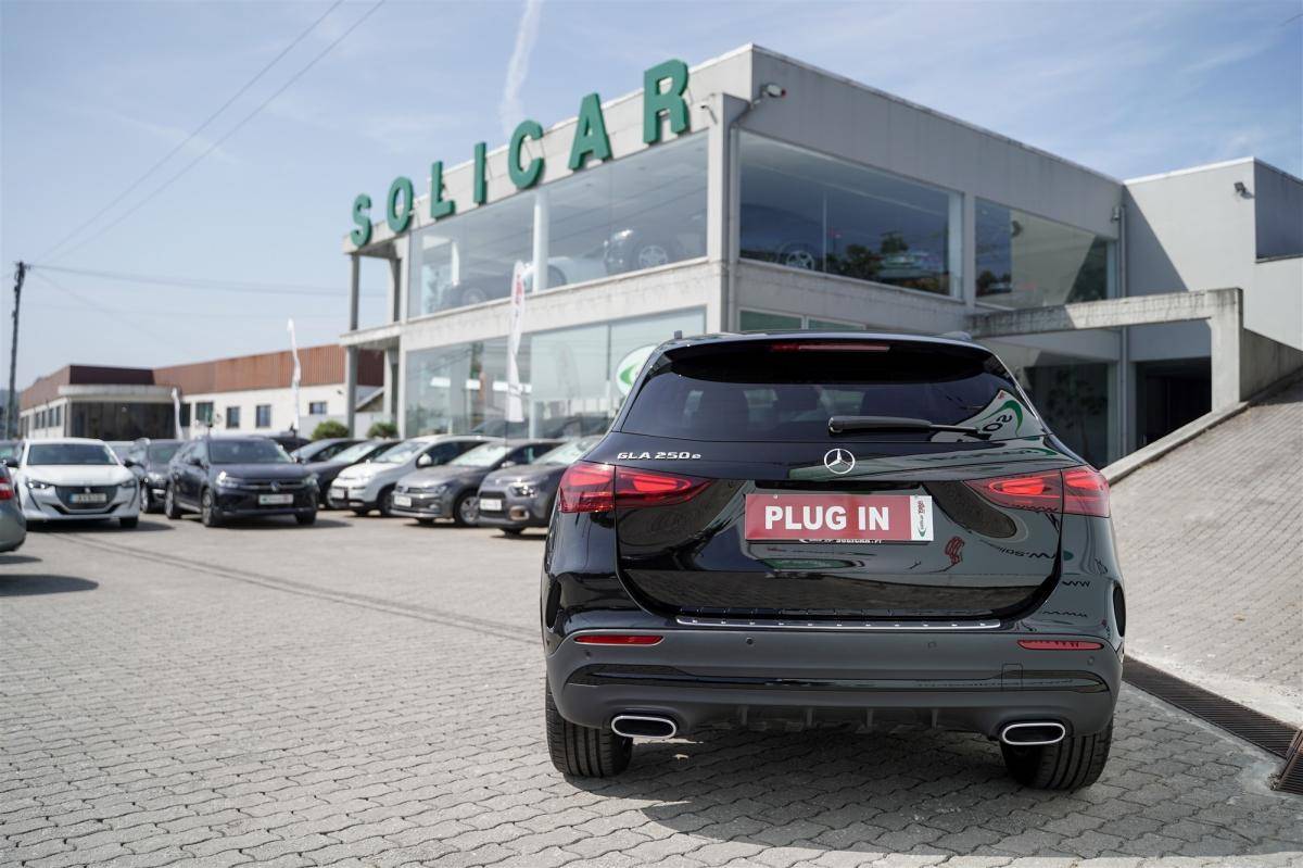 mercedes-benz-gla-2025-hibrido-a-gasolina-1332cc