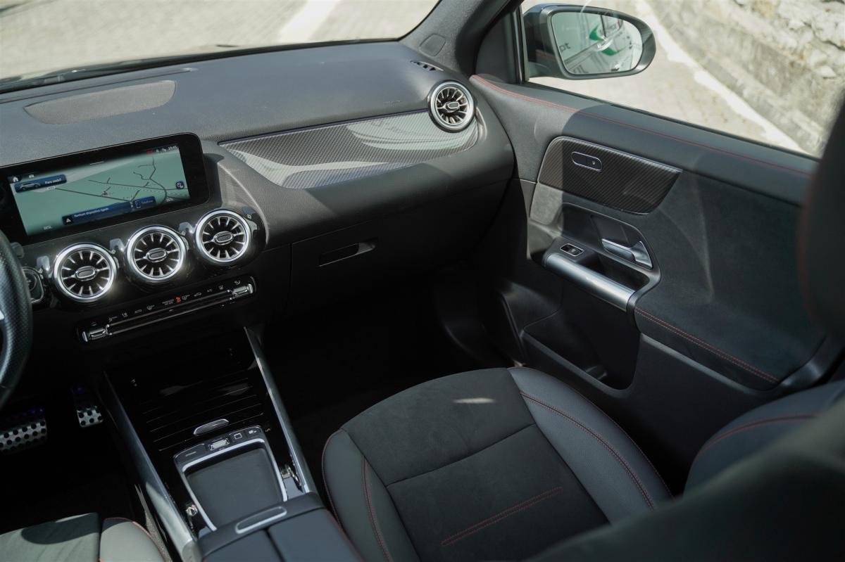 mercedes-benz-gla-2025-hibrido-a-gasolina-1332cc