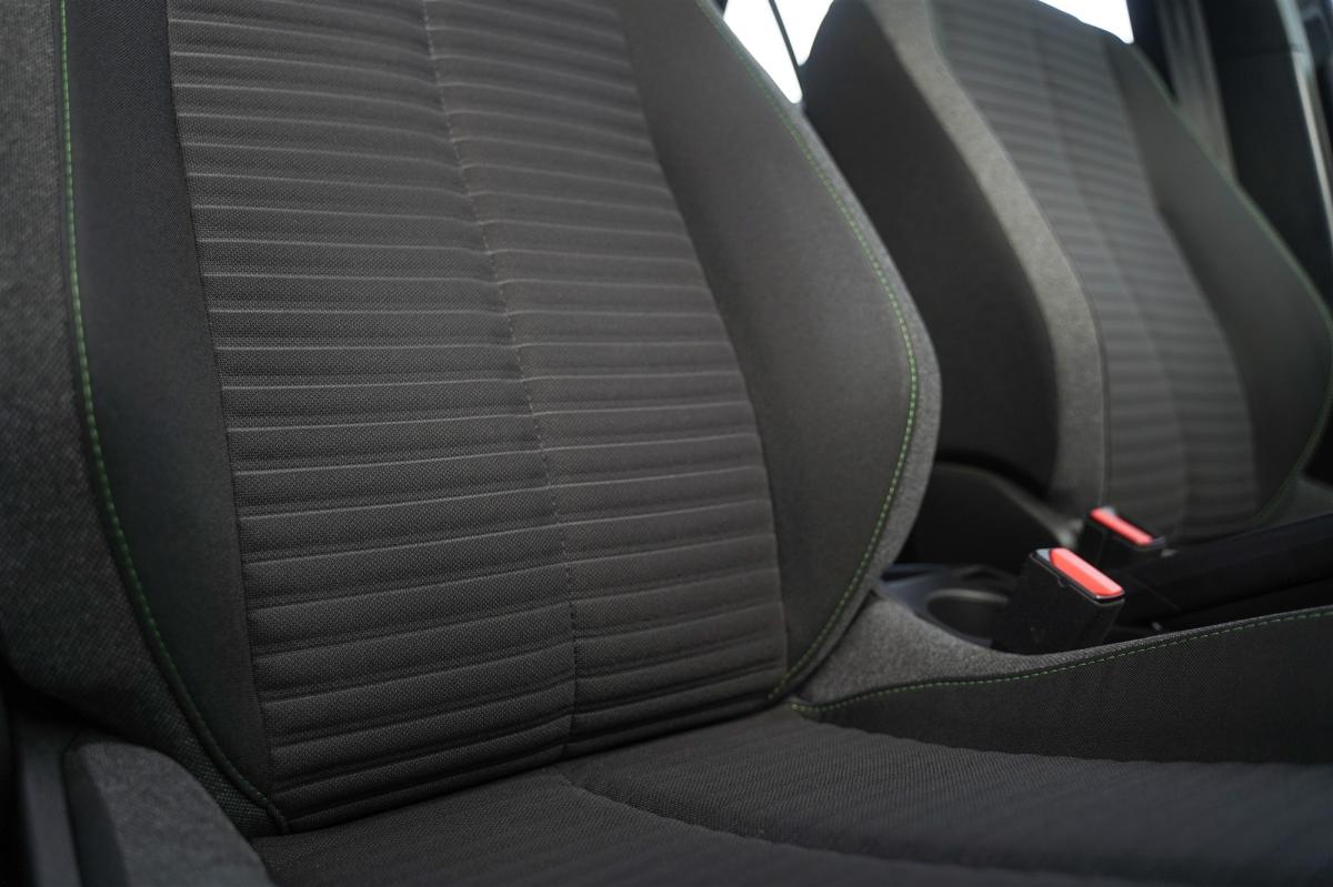 peugeot-2008-2023-gasolina-1199cc