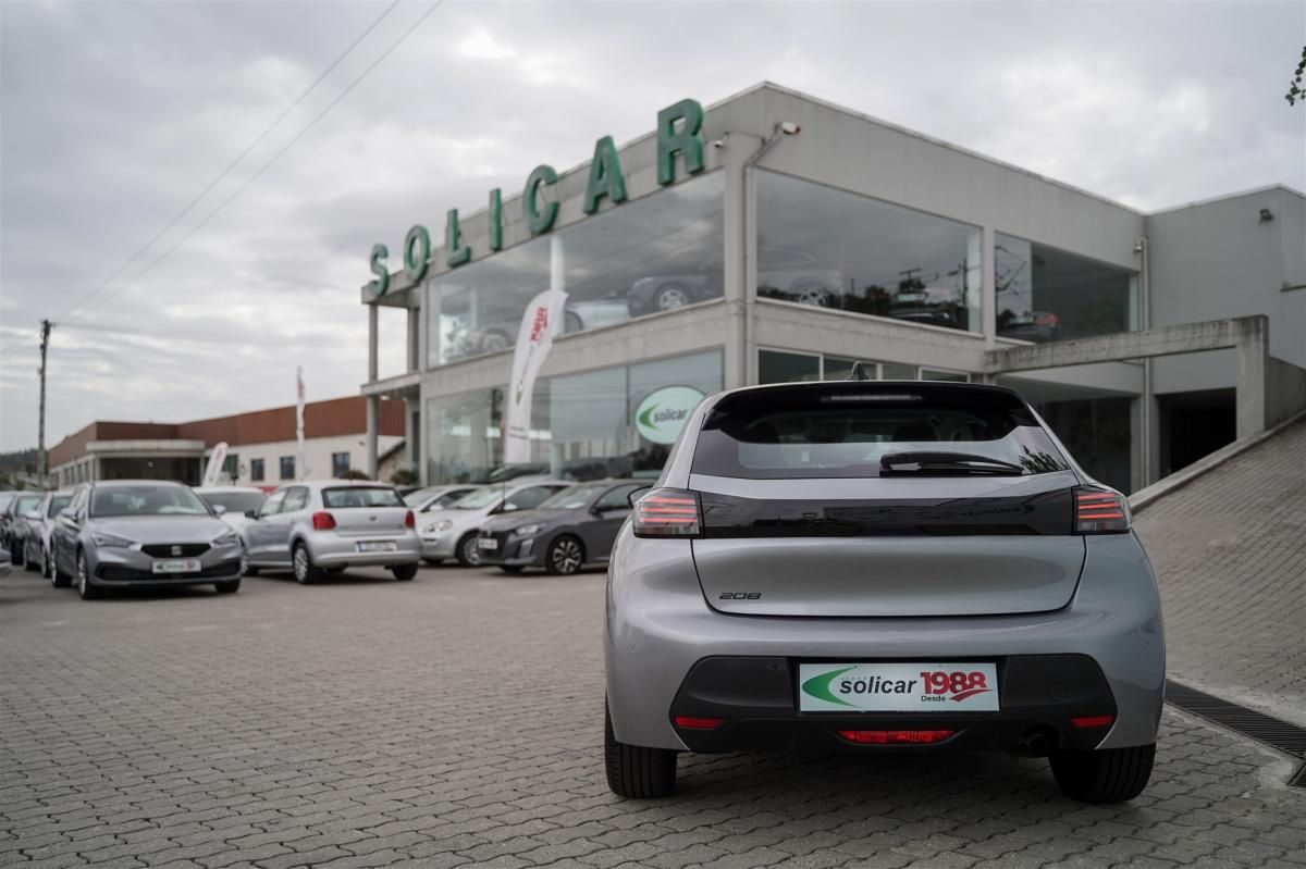 peugeot-208-2024-gasolina-1199cc
