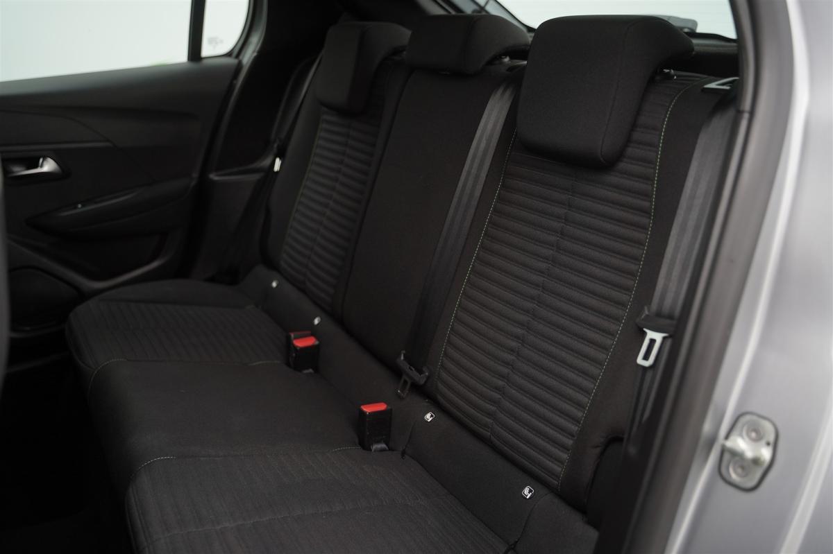 peugeot-208-2024-gasolina-1199cc