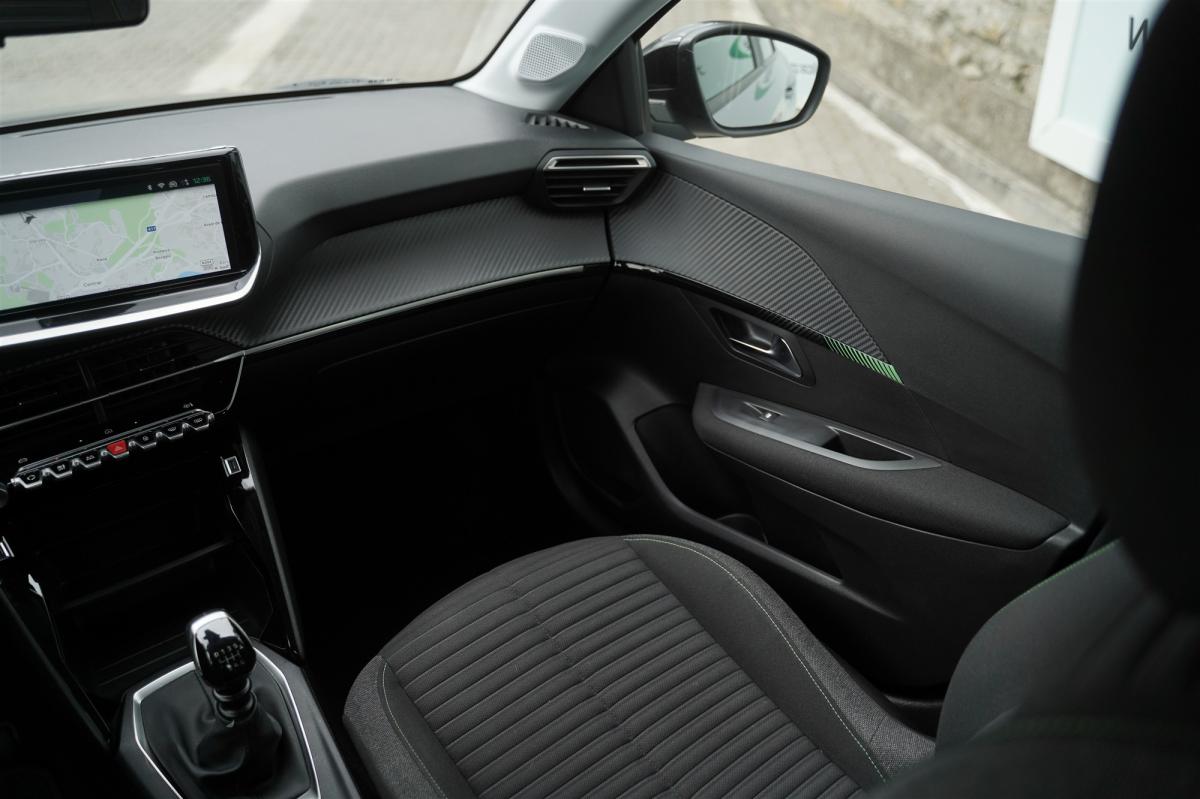 peugeot-208-2024-gasolina-1199cc