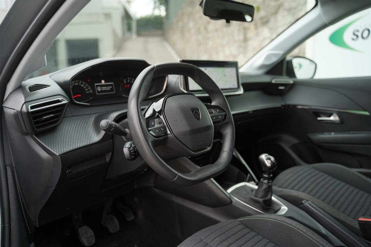 peugeot-208-2024-gasolina-1199cc