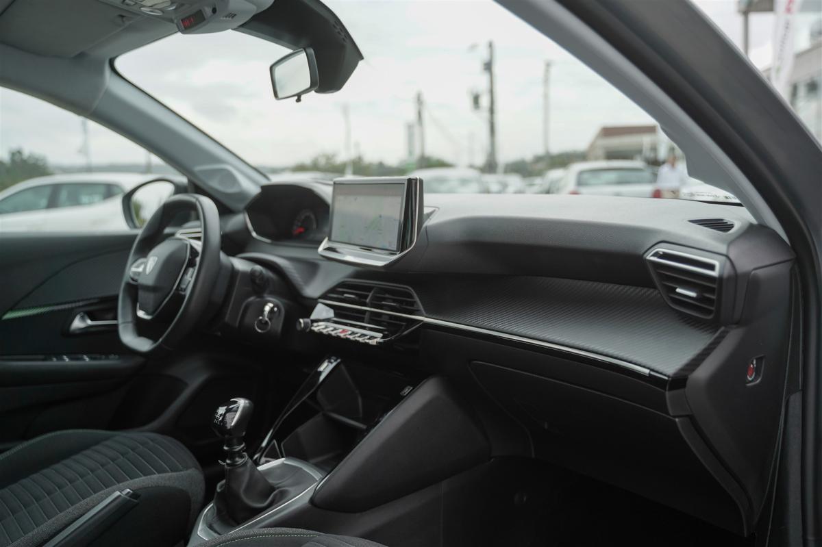 peugeot-208-2024-gasolina-1199cc
