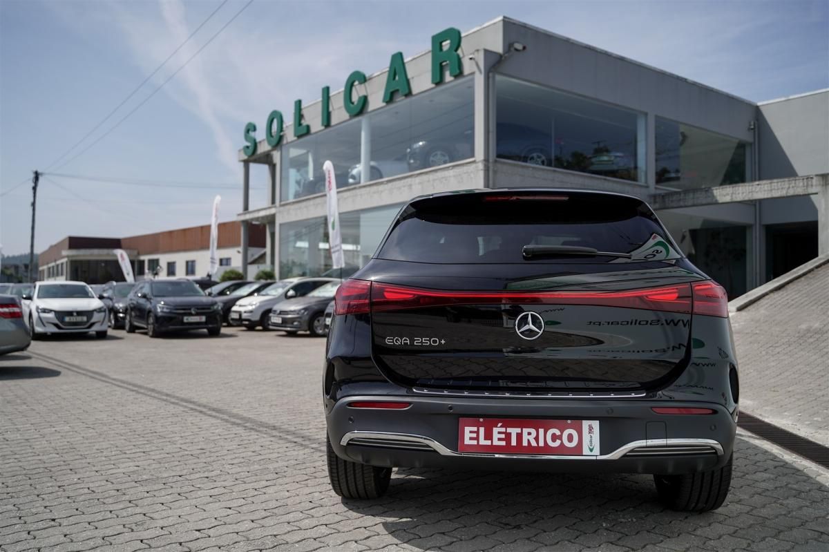 mercedes-benz-eqa-2025-eletrico-500cc