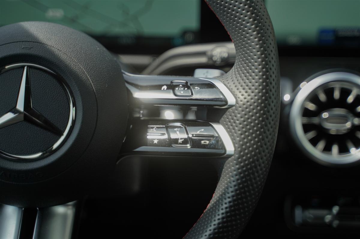 mercedes-benz-eqa-2025-eletrico-500cc